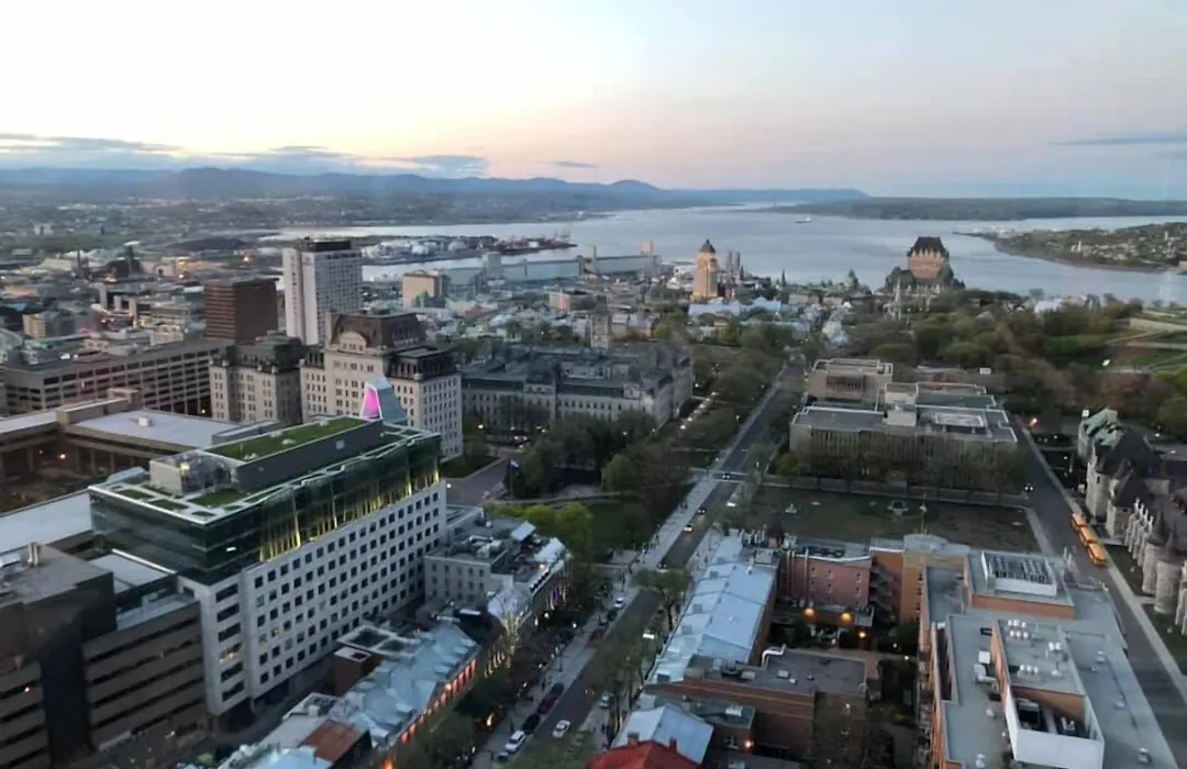 Hotel Le Concorde Quebec-1